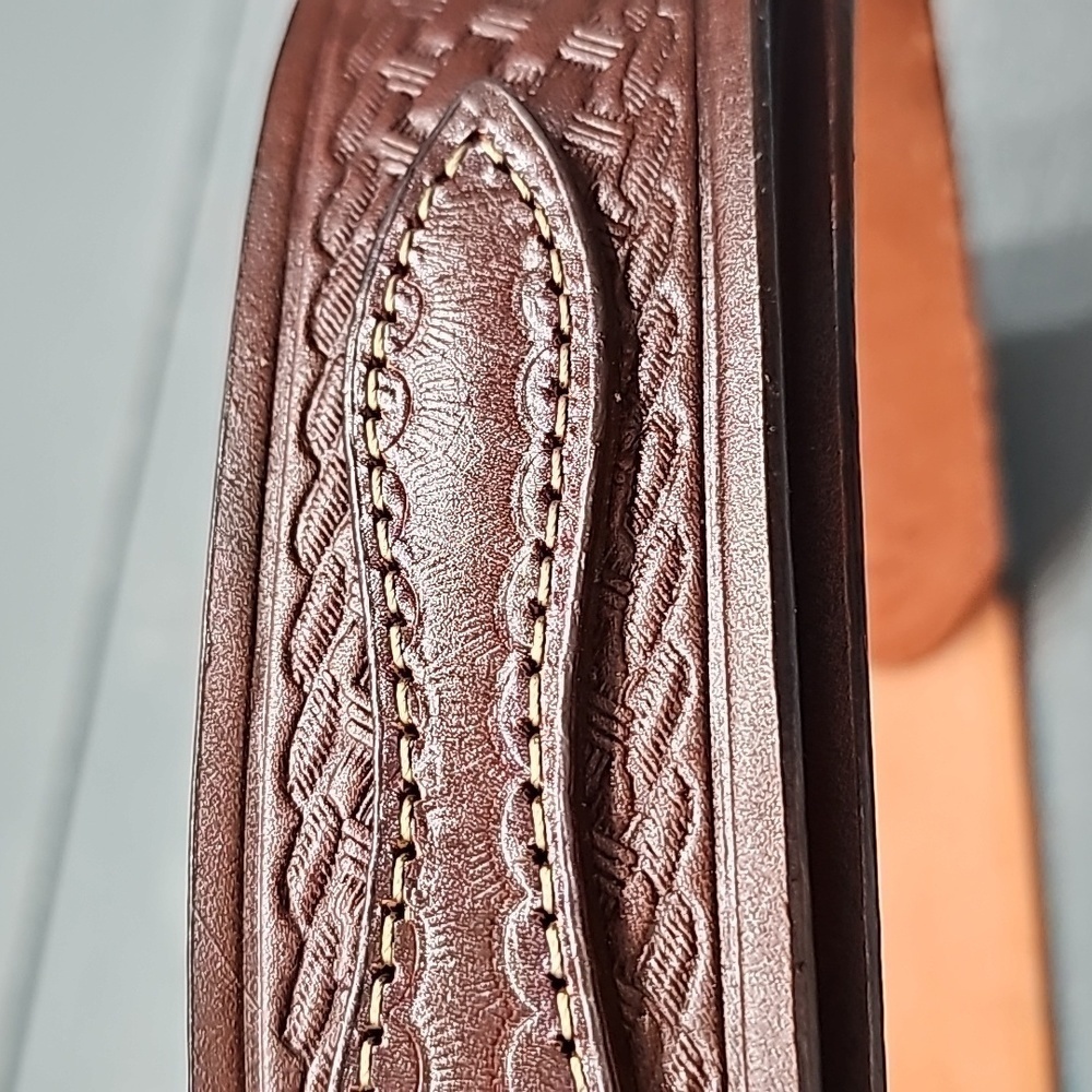 Cabela's leather belt. Unesex. Great style. NWT. DARK BROWN. - Picture 3 of 16